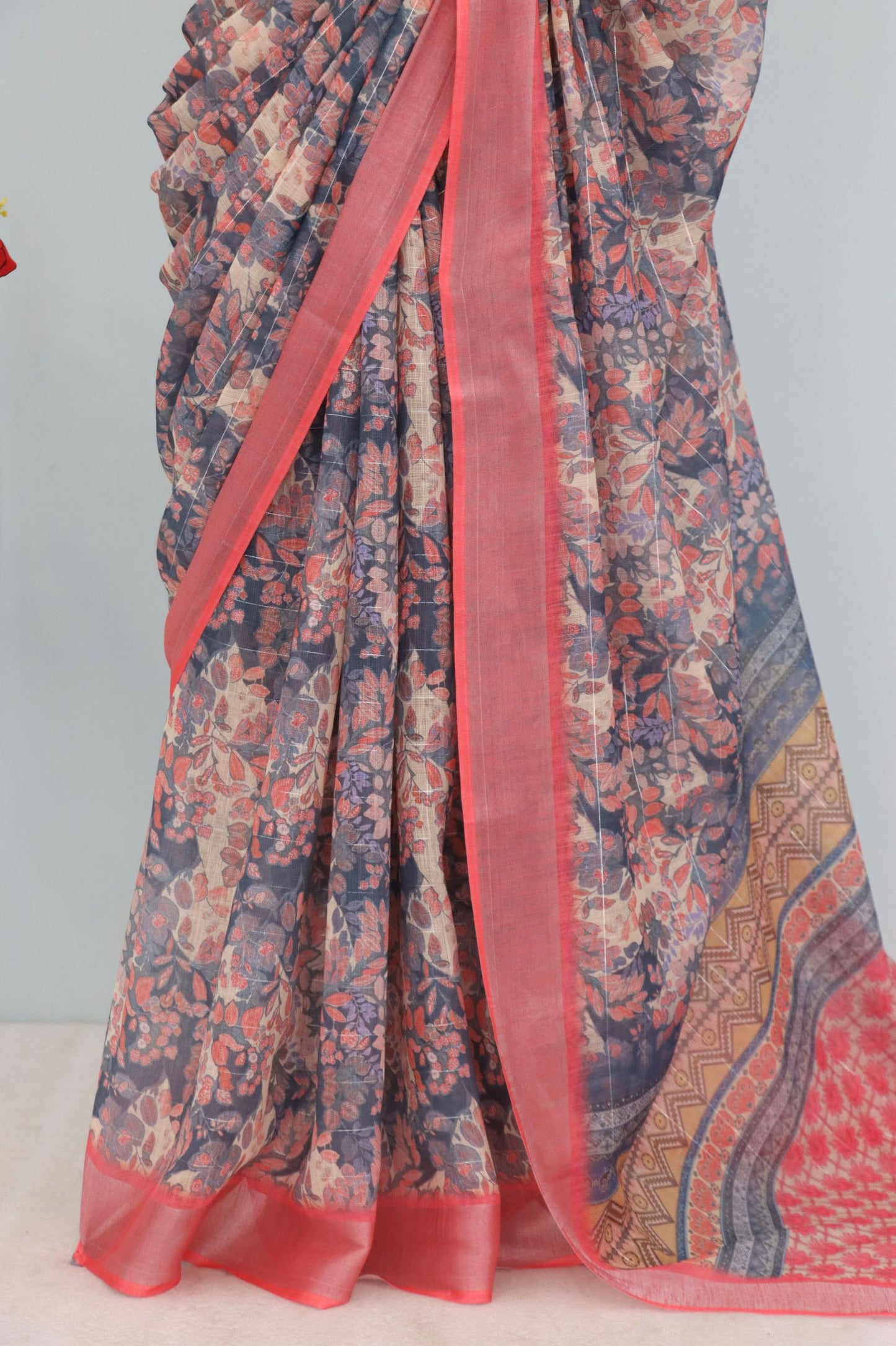 Elegant Floral Linen Saree in Soft Pastel – Breathable Fabric for Women